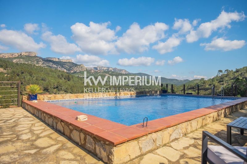 Foto 8fd864ae-98d1-4768-b8b9-49a0c5032496. Casa con parcheggio piscina in Pratdip