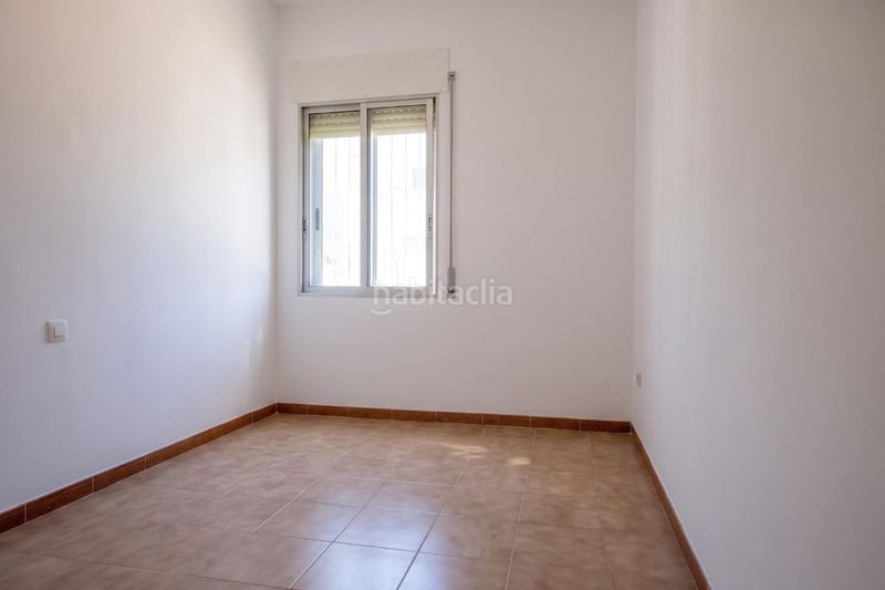 Foto 2ae5bd5a-74b6-4f65-9464-85dea1bcbf1e. Casa amb calefacció aparcament a Llevant Tarragona