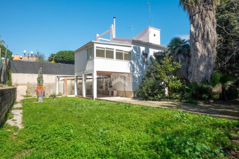 Foto 2b1ec092-ac4d-4a58-a05b-d4484892c640. Casa amb calefacció aparcament a Llevant Tarragona