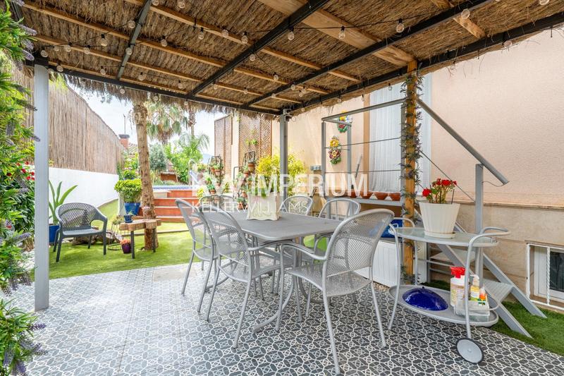 Foto 5dd1742f-9478-43f6-b8e5-c2f78db28697. Casa exclusiva vivienda con vistas privilegiadas en Amposta