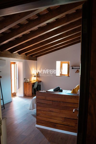 Foto 55298580-a9ff-4b04-98fc-43db05bc8152. Chalet avec parking piscine dans Colldejou