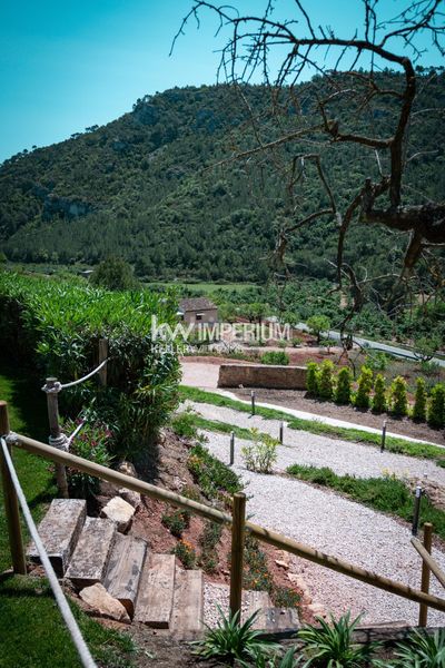 Foto 5723633a-196d-4a0c-ae5a-49d841683960. Chalet avec parking piscine dans Colldejou