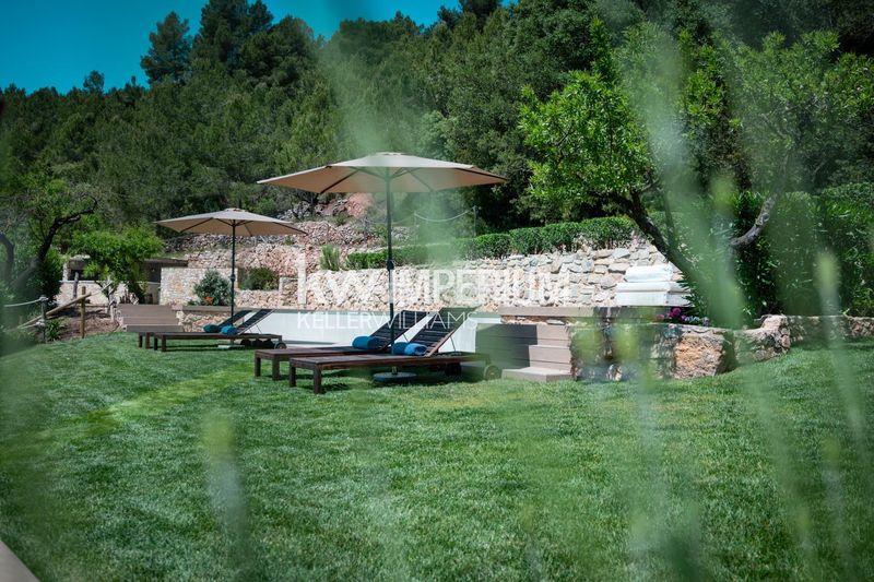 Foto b40a4ff5-db11-414d-8486-5636d36e17eb. Chalet avec parking piscine dans Colldejou
