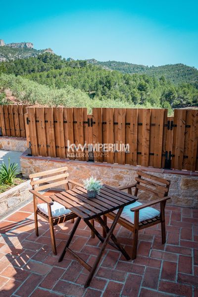 Foto ed2da525-f0c5-48a8-ae96-444affd5fd8b. Chalet avec parking piscine dans Colldejou