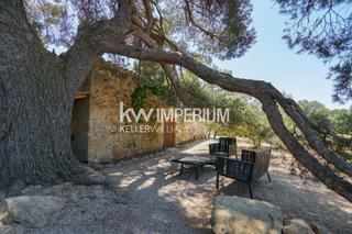 Bauernhof in Arens de Lled. Finca rstica de 4 hectreas con olivos, almendros y autosuficie