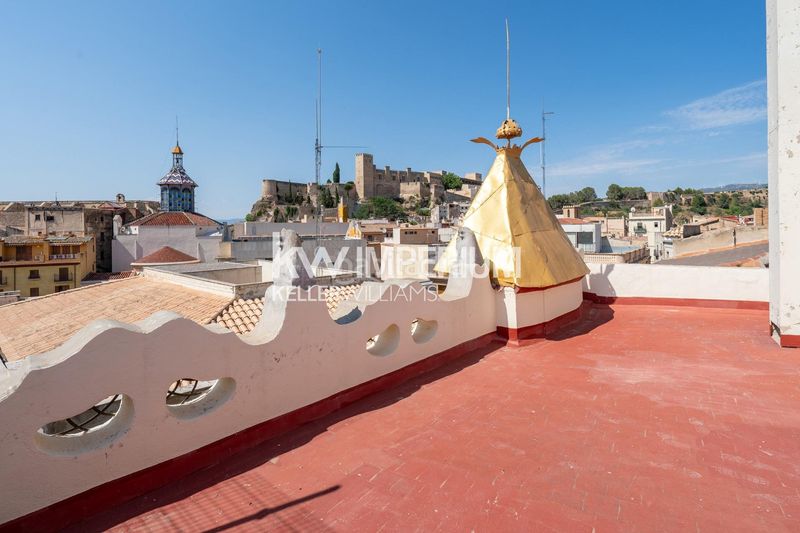 Foto da374c70-5a4a-458d-a217-3e043825e6e7. Gebäude in Centre Tortosa