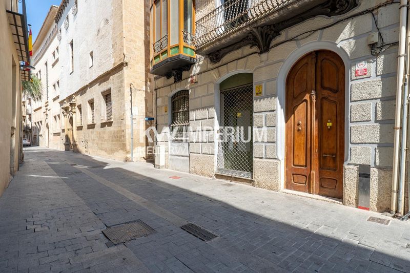 Foto f2640d28-67e9-43f1-a5d6-6196e2dd3228. Gebäude in Centre Tortosa