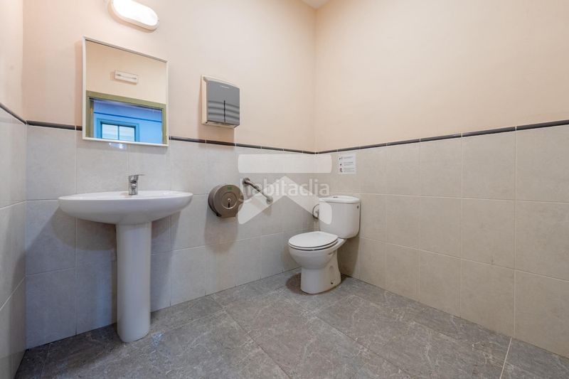 Foto bbaed5a0-5c27-444e-b653-c3972c20fbb0. Édifice dans Centre Tortosa
