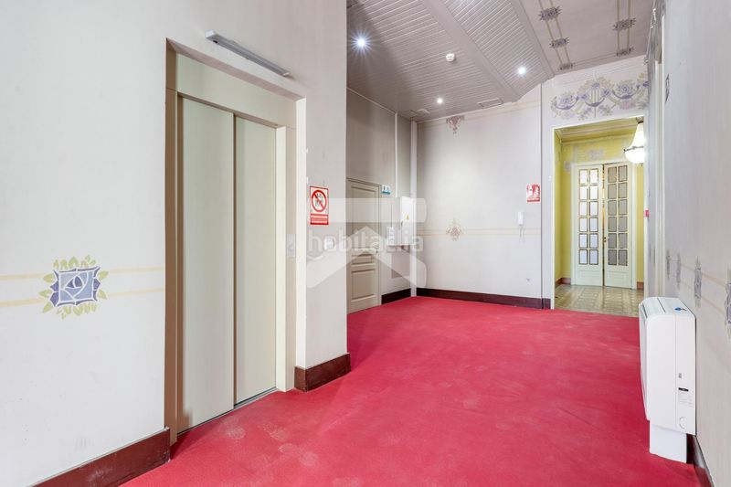 Foto d6a13d59-1c2e-4c43-a68c-c6bff7fd71ba. Édifice dans Centre Tortosa
