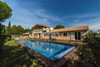 Xalet a Sant Jordi D´Alfama. Villa mediterránea con potencial de inversión en sant jordi dalf