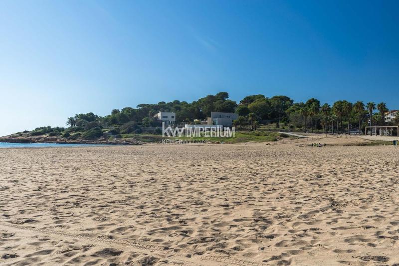 Foto 80c75714-f8c4-439f-89a2-f27e7f80c697. Miete chalet mit heizung parking pool in Llevant Tarragona