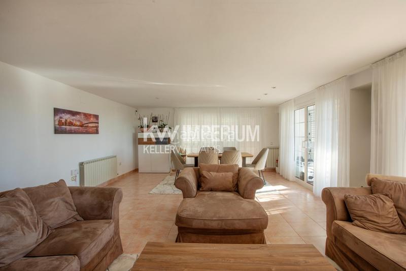 Foto e985289a-f46e-4fca-bfad-70fdbb221b9b. Alquiler piso exclusiva vivienda con vistas al mar en Tarragona