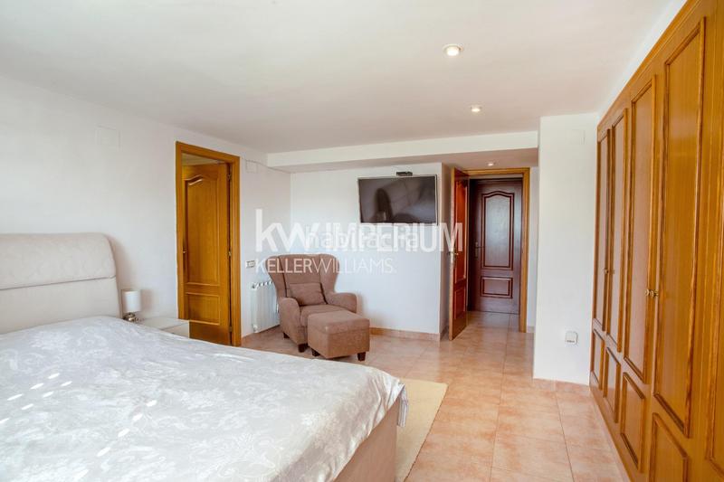 Foto 0128a328-c42d-4d06-bf2b-db52064e9181. Location appartement avec chauffage parking dans Urbanitzacions de Llevant Tarragona