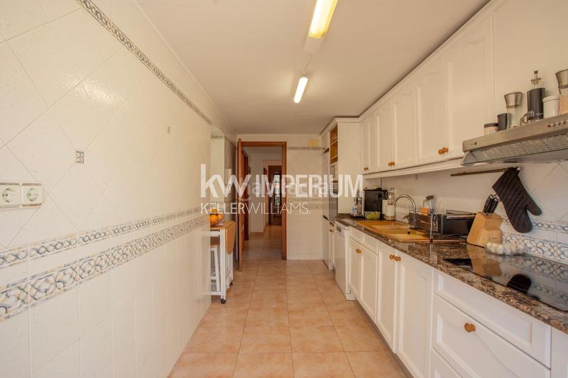 Foto 5e80fc66-18e4-47f3-8706-990d58be6094. Location appartement avec chauffage parking dans Urbanitzacions de Llevant Tarragona