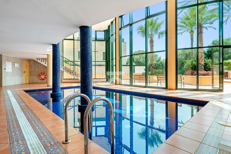 Foto 95f62e7f-f8a3-4e47-8b9c-64233e4b77f0. Duplex con riscaldamento parcheggio piscina in Els Munts Torredembarra