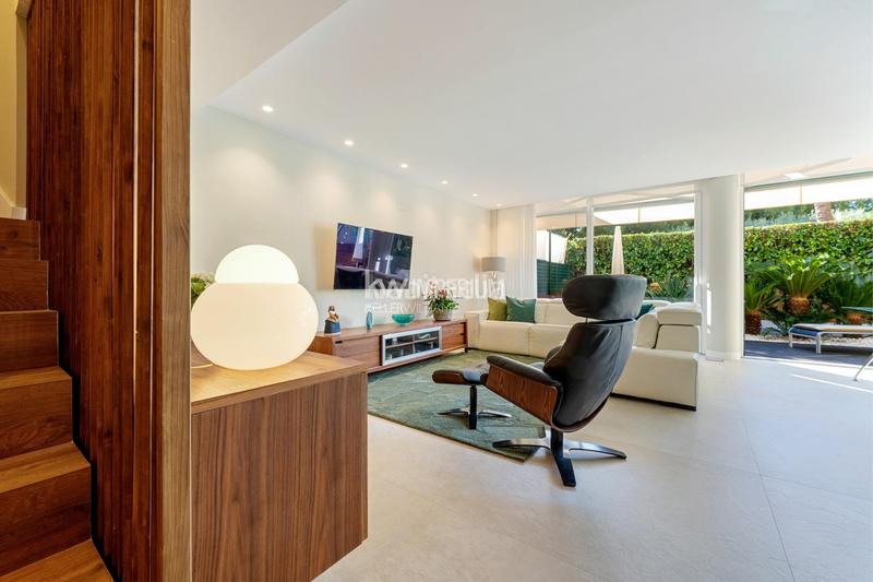 Foto 0dc25e95-03b0-4787-aec6-b12a8f8c2643. Duplex with heating parking pool in Els Munts Torredembarra