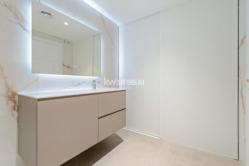 Foto 1af9c120-678d-4e57-ac21-2fc98607a8cb. Duplex with heating parking pool in Els Munts Torredembarra