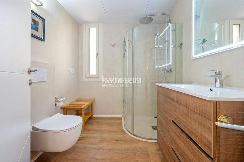 Foto 33de495d-5635-4ba5-92a1-41f0dbb6661a. Duplex with heating parking pool in Els Munts Torredembarra