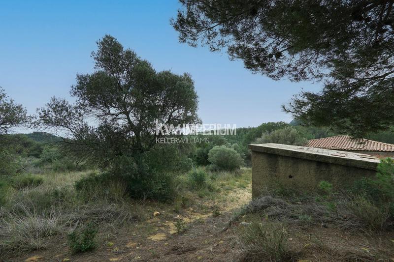 Foto 09f6eaaa-7e92-4f67-885c-de15024bb2ff. Bauernhof in Vilanova d´Escornalbou