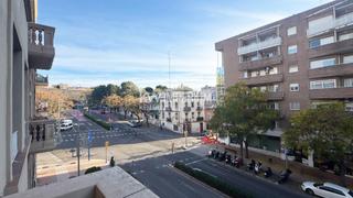 Piso  Avenida catalunya. Piso amplio y lleno de luz en el centro de tarragona