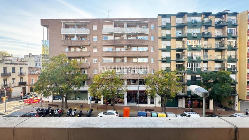 Foto f3e7d6de-6d19-45b4-aa18-f345c9ba198e. Flat in Nou Eixample Nord Tarragona