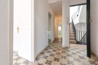 Gebäude in Eixample. Edificio mixto en venta en el centro de tarragona oportunidad de