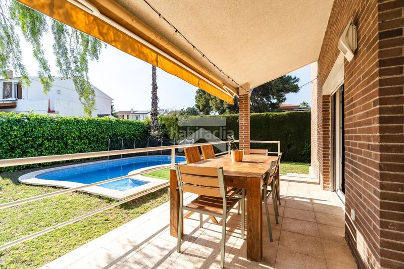 Foto 1b6589c3-ebb3-483c-aa21-c2589573a9ae. Casa con riscaldamento parcheggio piscina in Urbanitzacions de Llevant Tarragona