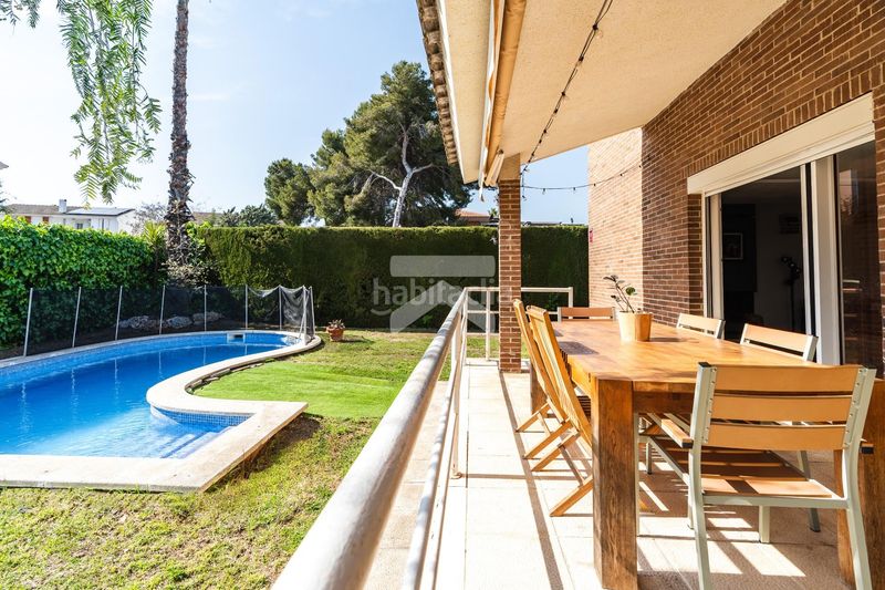 Foto 9930c3ec-782b-4db6-9dba-2a7391e936b5. Casa amb aparcament piscina a Urbanitzacions de Llevant Tarragona