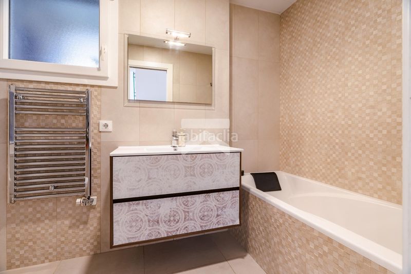 Foto f747a6c1-3a56-4165-8a8f-467d799fc957. Casa amb aparcament piscina a Urbanitzacions de Llevant Tarragona