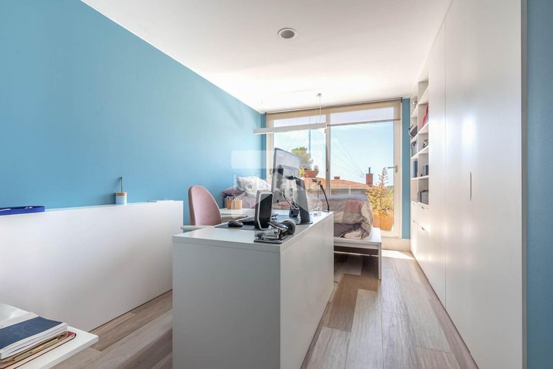 Foto 2abb776a-d915-41c2-950a-a9e4931daa51. Casa aparellada amb aparcament piscina a Urbanitzacions de Llevant Tarragona