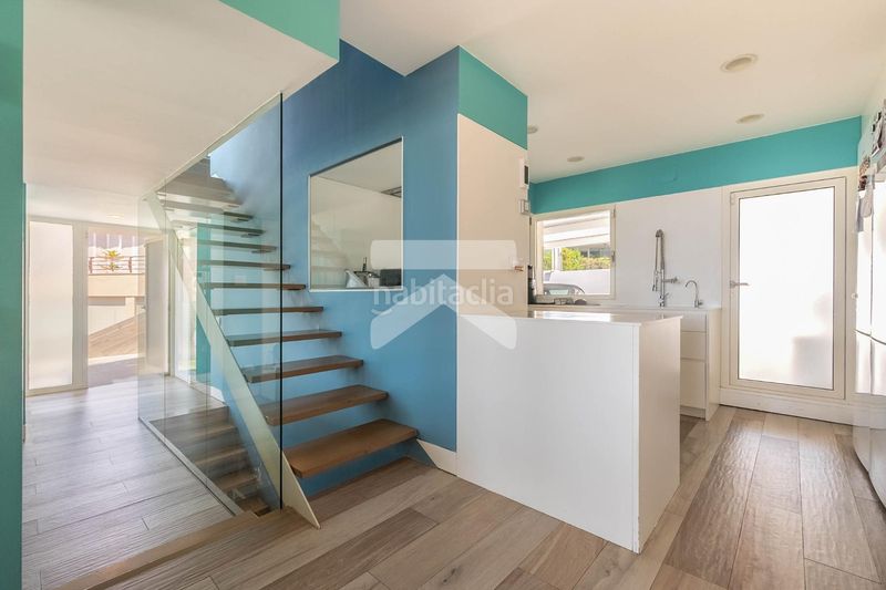 Foto 38ae98aa-ae1e-4bad-b7f1-84b0858f0b63. Casa aparellada amb aparcament piscina a Urbanitzacions de Llevant Tarragona