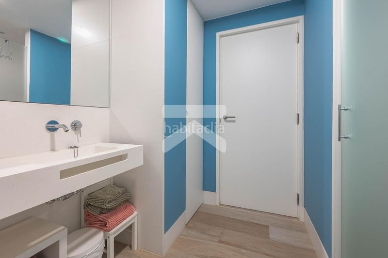 Foto 5a25ee2a-5db0-4137-8696-b30082772a0f. Casa aparellada amb calefacció aparcament piscina a Tarragona