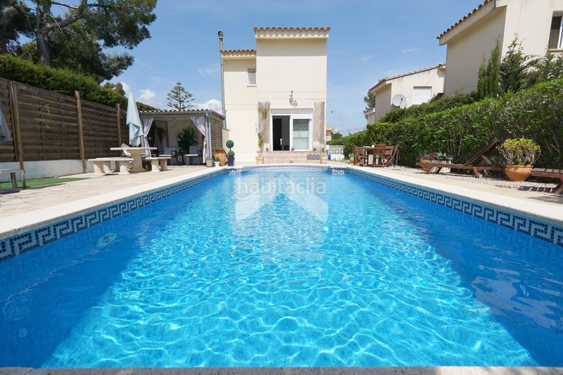 Foto 726b10ec-2a2c-484e-bcf5-5d861ad0307e. Chalet avec chauffage parking piscine dans Les Tres Cales Ametlla de Mar (L´)
