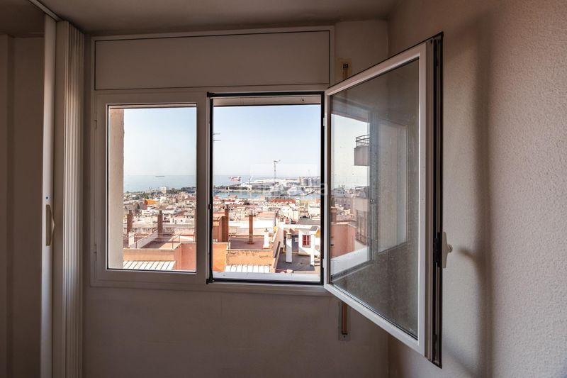 Foto 092766eb-0351-4705-8d04-4801158e9389. Pis a Nou Eixample Sud Tarragona