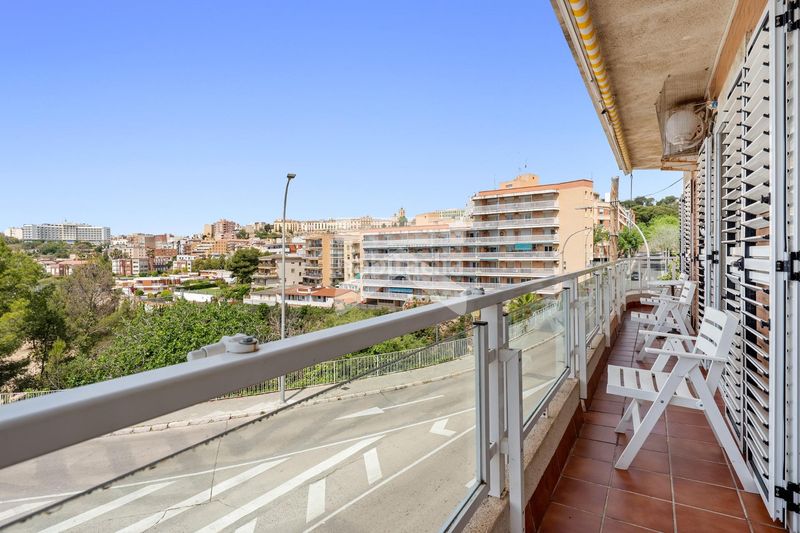 Foto d809ab64-b521-49c8-9f60-e7402ac1c62e. Casa amb calefacció aparcament a Llevant Tarragona