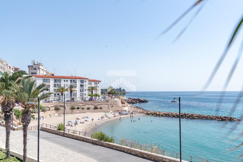 Foto a00250b1-1006-42b4-908d-d7d9c04bfcd2. Casa aparellada amb calefacció a L´Ametlla de Mar Ametlla de Mar (L´)