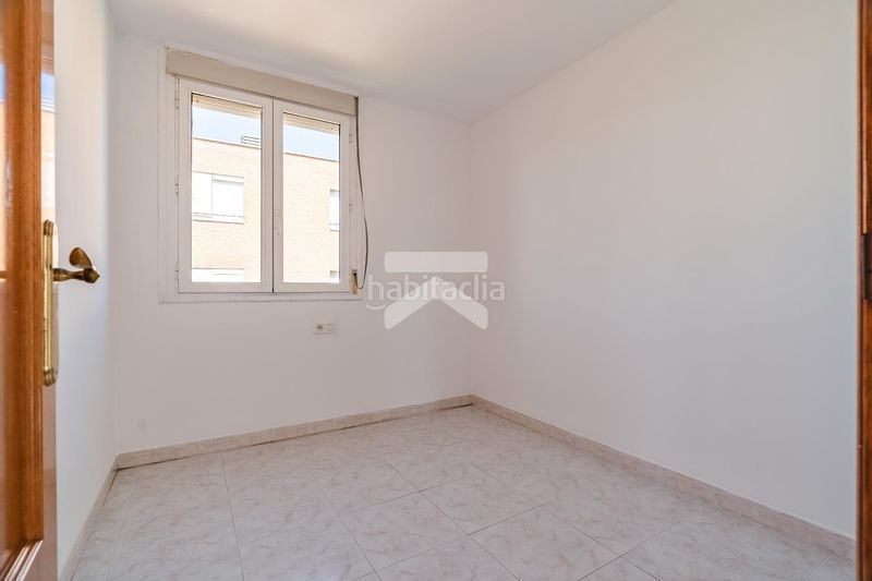 Foto fb7a9cb2-e577-448f-a1fc-fe4682705a2e. Pis amb aparcament a Els Esquirols Cambrils