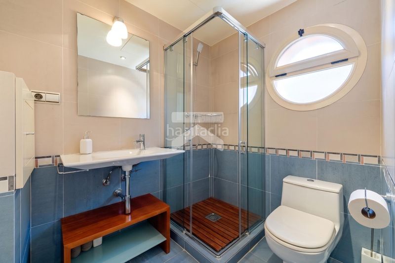 Foto 4a795159-b476-4f2e-944c-d52795e8478b. Chalet villa de elegancia atemporal en Vilafortuny Cambrils