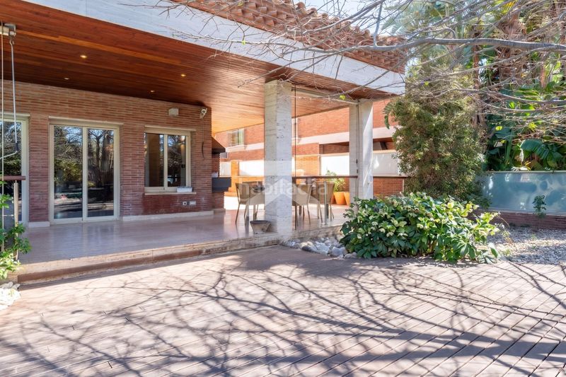 Foto 830b3a36-a786-4be9-a804-8cfd88aa335f. Chalet villa de elegancia atemporal en Vilafortuny Cambrils