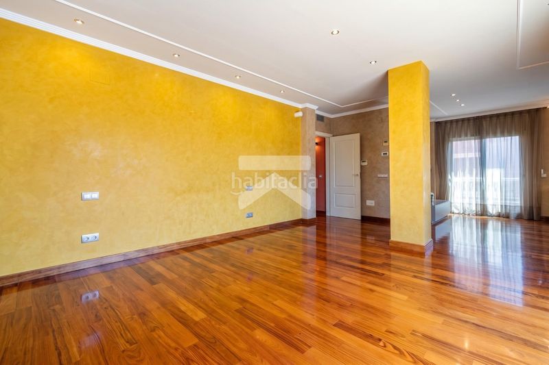 Foto d21ab274-b6e5-4e6e-b0da-e1428ed3501d. Chalet villa de elegancia atemporal en Vilafortuny Cambrils