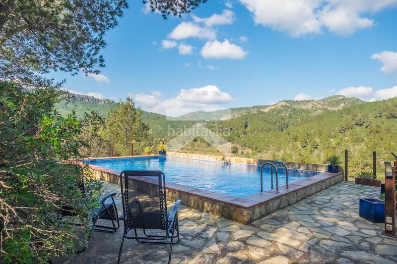 Foto 4f5b065f-28d2-4415-bf41-102d1467880f. House with heating parking pool in Pratdip