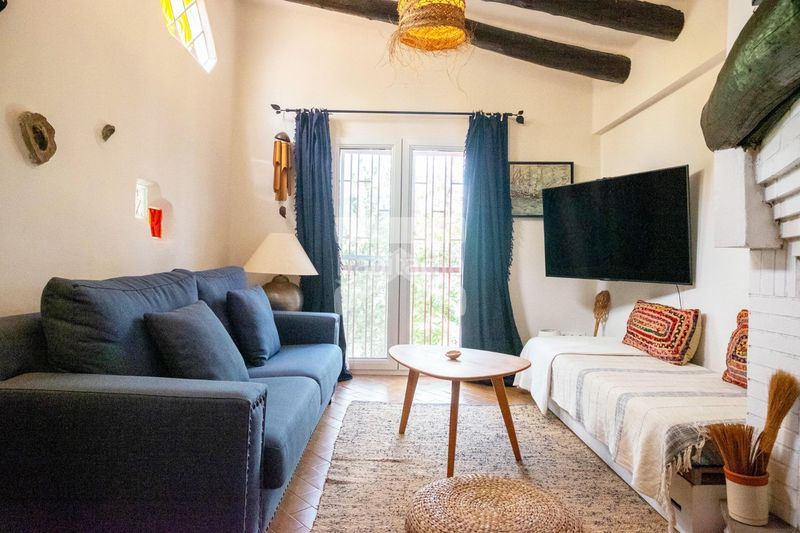Foto b6481fe1-12d9-4edd-a99d-df7e07122e1a. House with heating parking pool in Pratdip