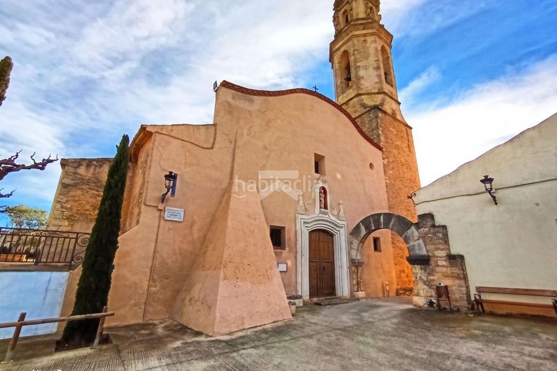 Foto 4dd684b7-2e0b-4c6c-a5b5-584ad7f8277f. Masia amb aparcament a Montferri