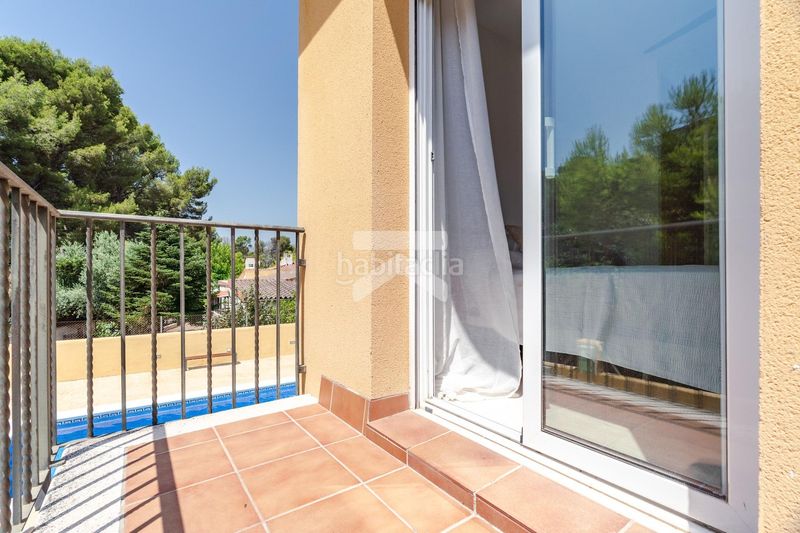 Foto 53530a6b-c5a5-492b-9eb9-6294ca911c50. Casa aparellada amb calefacció aparcament piscina a Mont-roig del Camp