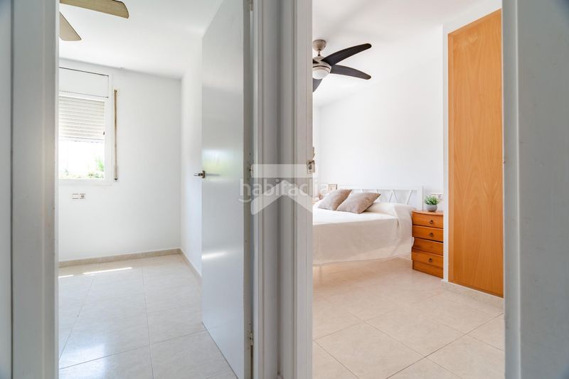 Foto b63b8581-1ce6-4faf-a99e-1855ce3b6ae3. Casa aparellada amb calefacció aparcament piscina a Mont-roig del Camp