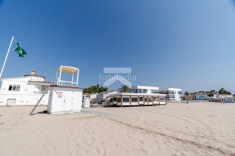 Foto e0d422e1-56dd-45a9-8416-984bab3db5e5. Casa aparellada amb calefacció aparcament piscina a Mont-roig del Camp