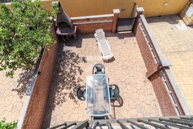 Foto e606ba55-91da-4df4-94f5-82c91392e8af. Casa aparellada amb calefacció aparcament piscina a Mont-roig del Camp