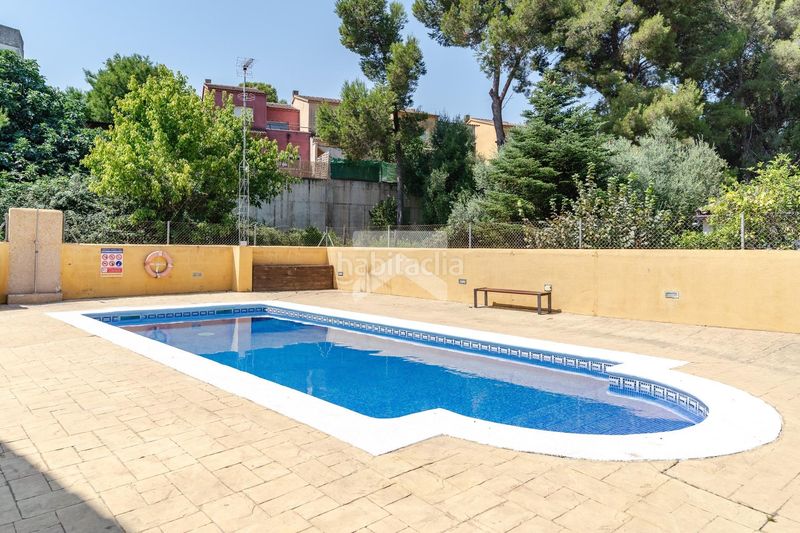 Foto ef502f42-6056-4f1c-b4fe-c0e2eebcd6ca. Casa aparellada amb calefacció aparcament piscina a Mont-roig del Camp