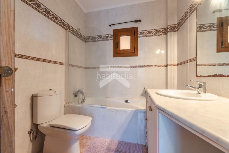 Foto c8e7c9d9-a995-48be-99bb-6e7aee575c14. Chalet with heating parking pool in Almoster