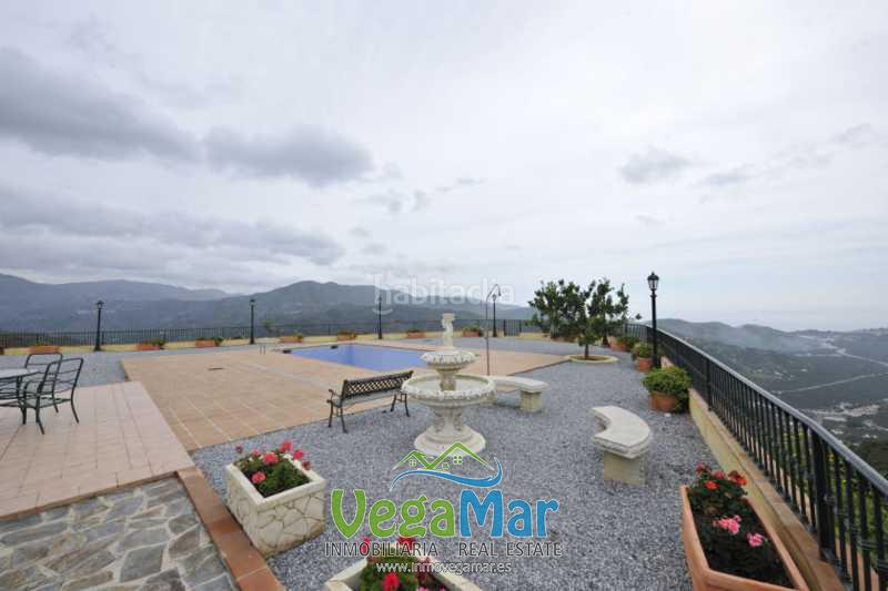 Foto 6c299668-9cda-4a5b-8d60-53ccef30a1f3. Terrain résidentiel dans Almuñecar centro Almuñécar